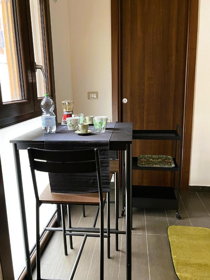 Casa Pizzoli Apartment Bari Luaran gambar