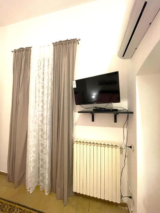 Casa Pizzoli Apartment Bari Luaran gambar